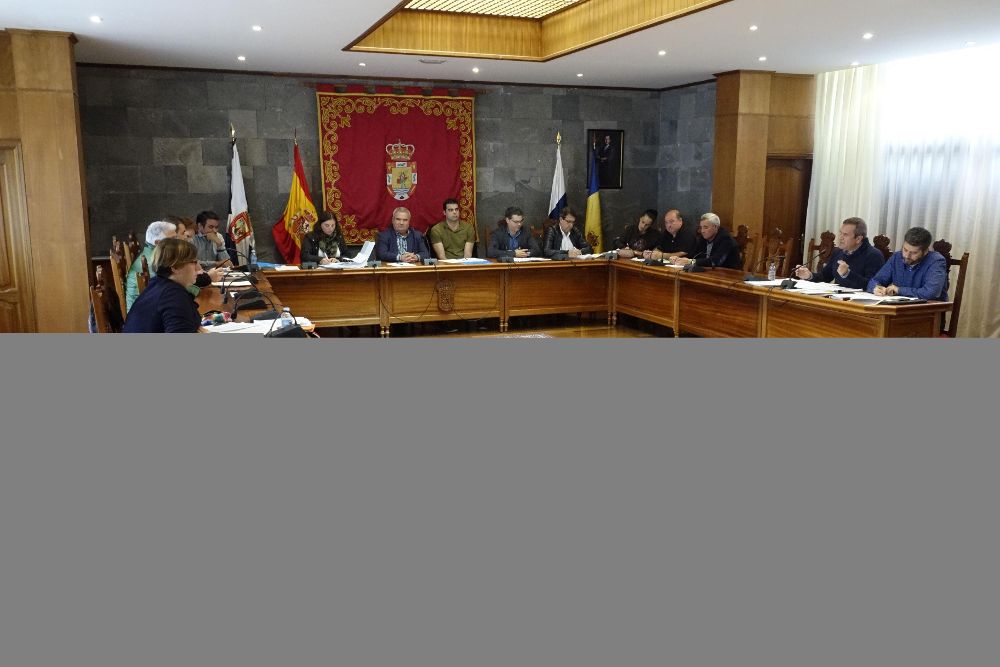 Solo el goberno municipal (CC y PSOE) respaldó el presupuesto municipal.