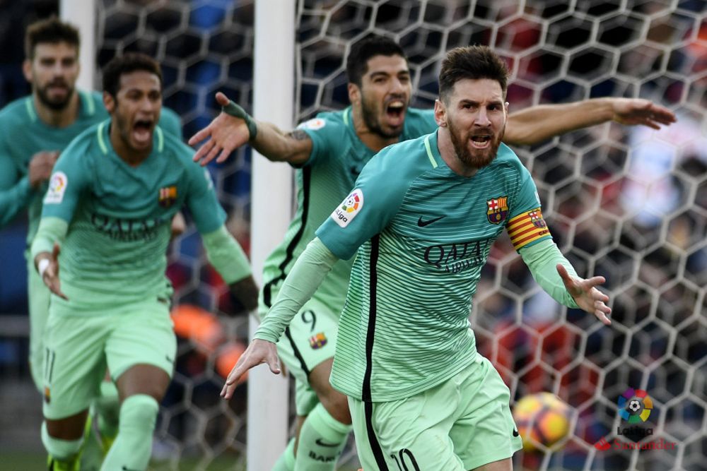 Messi celebra el gol del triunfo en el Calderón.
