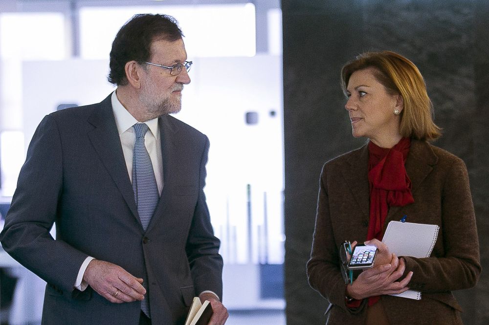 Fotografía facilitada por el Partido Popular del jefe del Ejecutivo y presidente del partido, Mariano Rajoy, y la secretatra general, María Dolores de Cospedal.