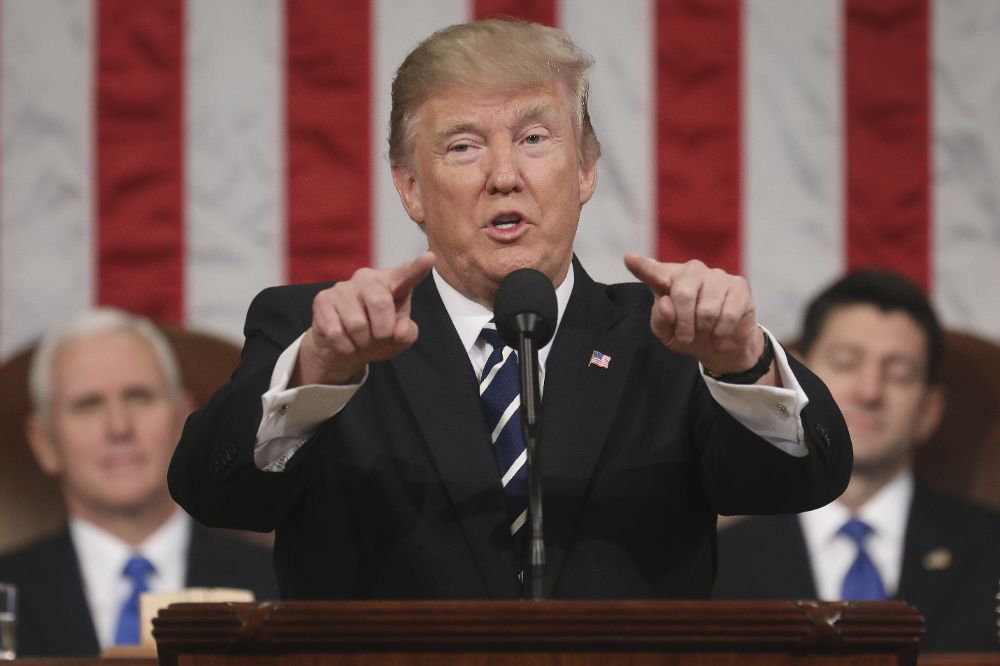 El presidente de los Estados Unidos, Donald Trump, ofrece su discurso en el Congreso en Washington DC.