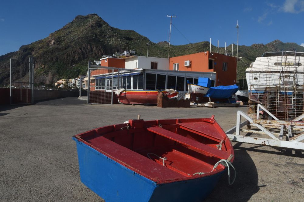 Entorno donde se ubica la confradía de pescadores de San Andrés, a la entrada de la playa de Las Teresitas.
