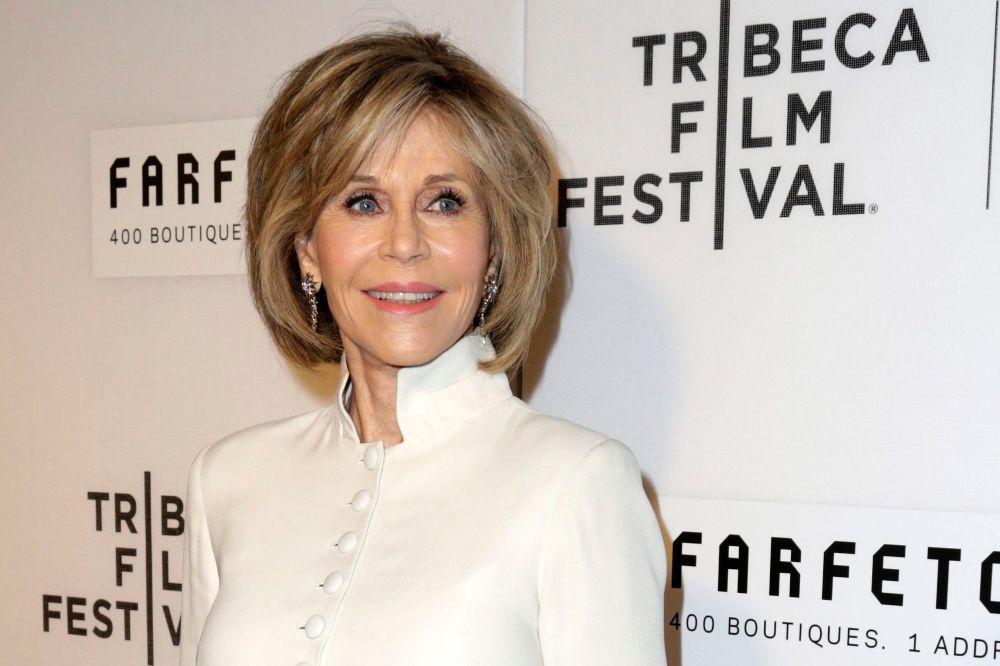 Jane Fonda posa a su llegada a la apertura del Festival de Cine de Tribeca 2016, en Nueva York. 