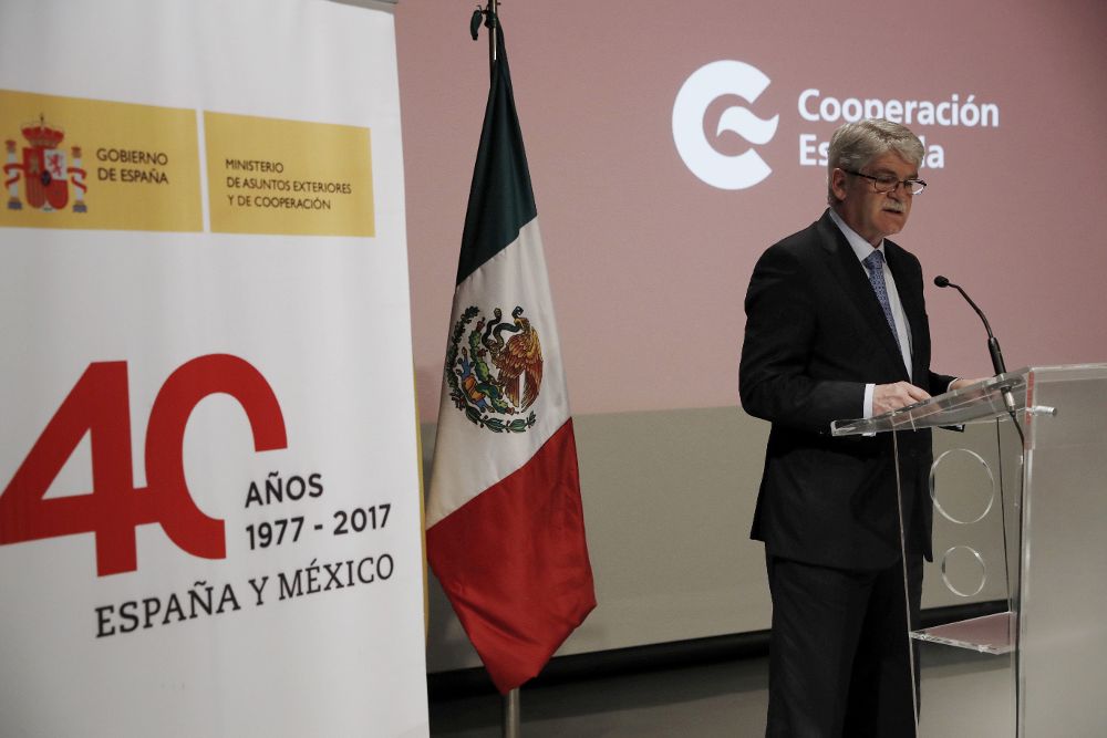 El ministro español de Asuntos Exteriores, Alfonso Dastis, durante su intervención en la presentación del libro "CDMx-CCEMx 2002-2017. Una historia de éxito".