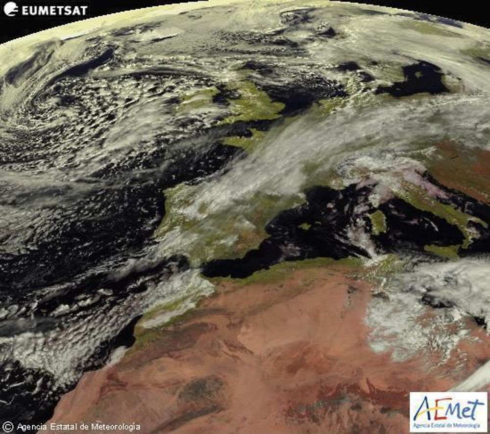 Imagen tomada por el satélite Meteosat para la Agencia Estatal de Meteorología que prevé para este miércoles, una bajada de temperaturas en Canarias. 