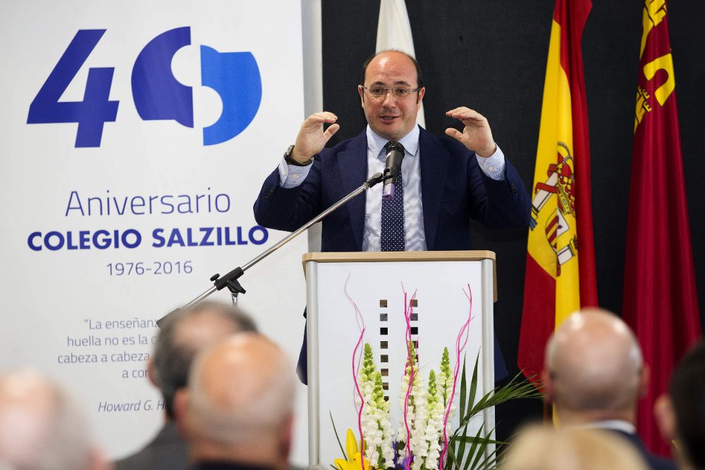 La moción de censura iría dirigida contra el presidente de la región, Pedro Antonio Sánchez, del PP.