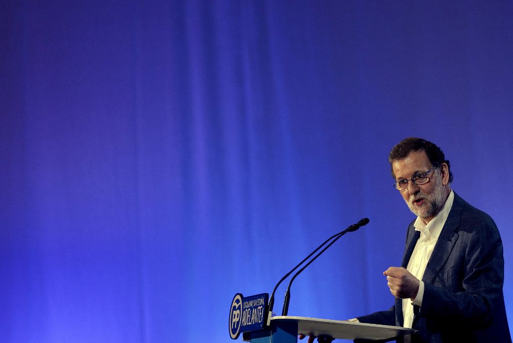 Mariano Rajoy durante su intervención en al acto de clausura del XIV congreso del PP de Cataluña.