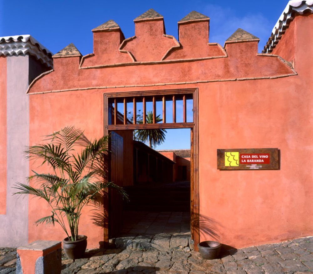 Entrada a la Casa del Vino, en El Sauzal, sede de esta cita nacional. 
