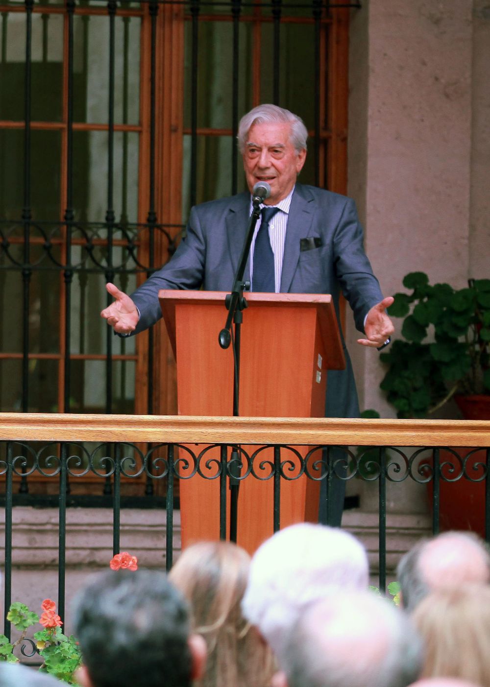 Mario Vargas Llosa, en Arequipa (Perú).
