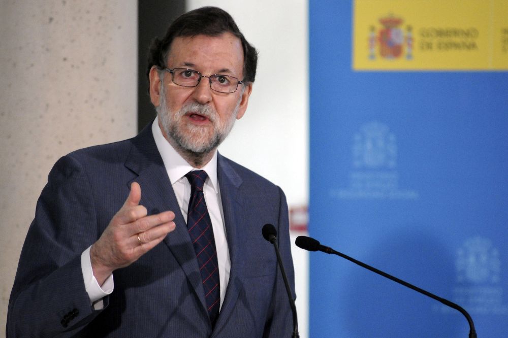 El presidente del Gobierno, Mariano Rajoy, durante su intervención hoy en el acto de inauguración oficial de la sede de la Dirección Provincial de la Tesorería y del Instituto Nacional de la Seguridad Social en Segovia.