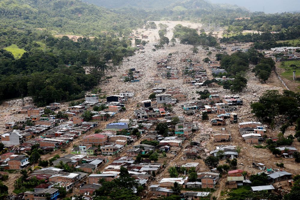 Vista aérea de un barrio afectado en Mocoa.