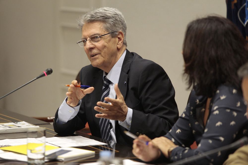 Julio Pérez, durante su intervención ante la comisión de reforma electoral.