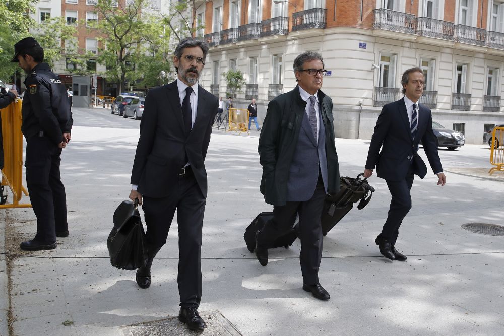 Jordi Pujol Ferrusola (c), el primogénito del expresidente catalán, que comparecía hoy, martes, por tercera vez en la Audiencia Nacional.