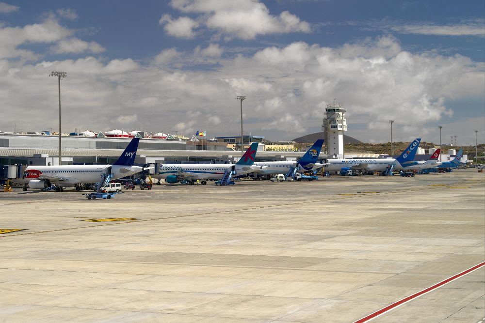 Tenerife dispondrá este verano de una oferta para viajar en avión de unos 10,3 millones de plazas.
