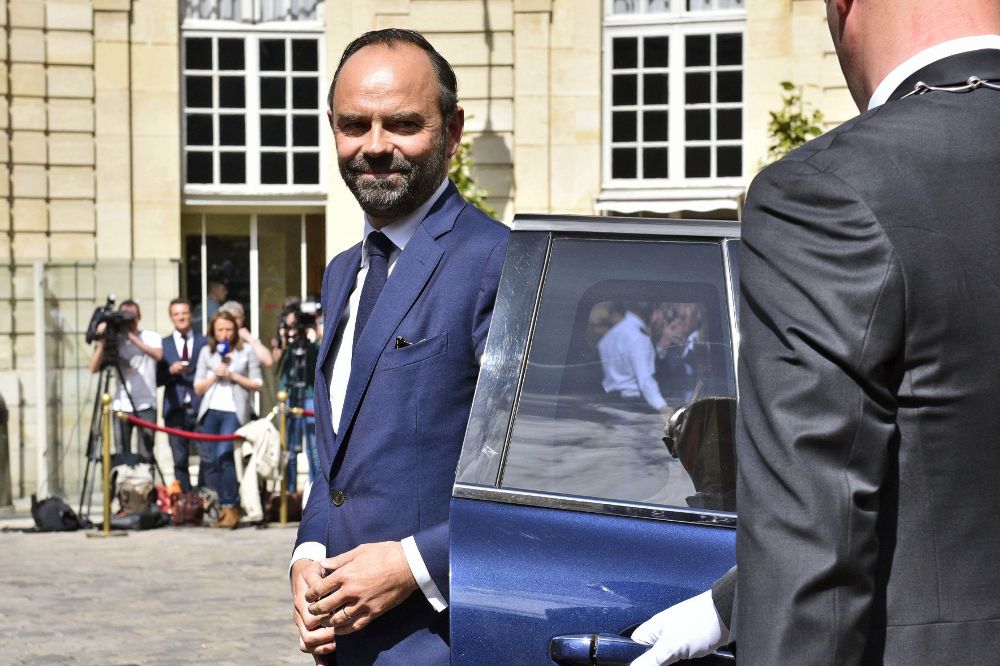 El recién nombrado primer ministro de Francia, Édouard Philippe, a su llegada a la ceremonia de traspaso de poderes celebrada en París.