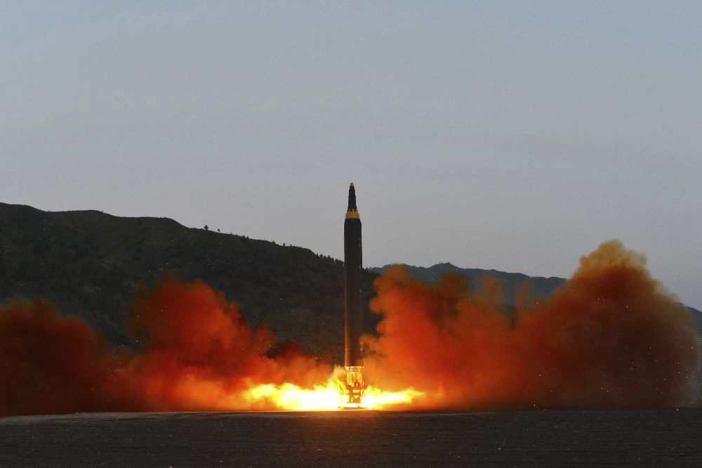 Fotografía de fecha desconocida que muestra el lanzamiento de un misil en Corea del Norte. 