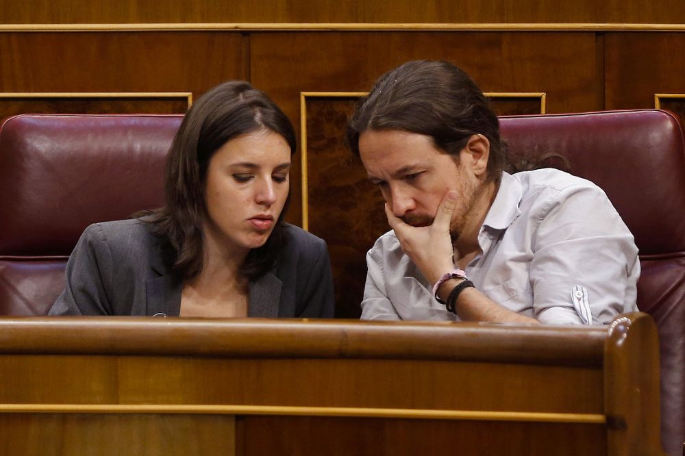El líder de Podemos, Pablo Iglesias, y la portavoz del partido, Irene Montero.