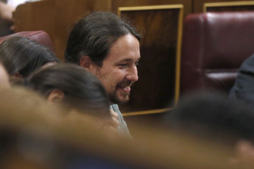 El secretario general de Podemos, Pablo Iglesias, durante un pleno del Congreso.