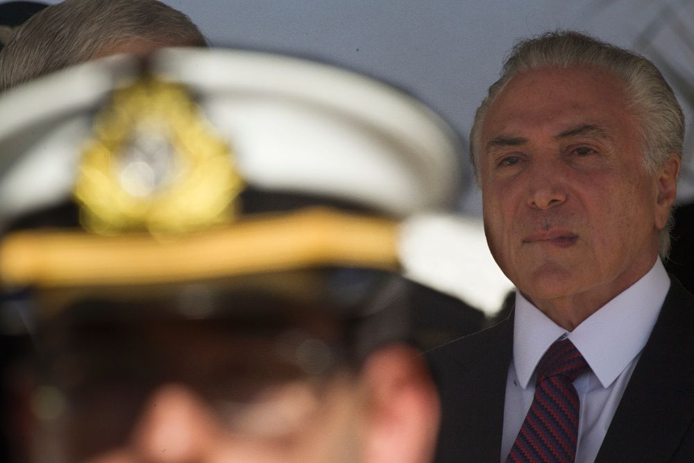 El presidente de Brasil, Michel Temer, en un desfile militar.