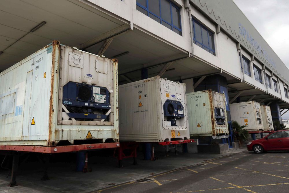 Varios contenedores estacionados en uno de los muelles del puerto de Las Palmas.