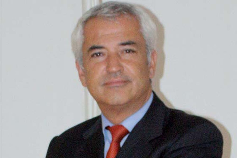 Luis Pineda.