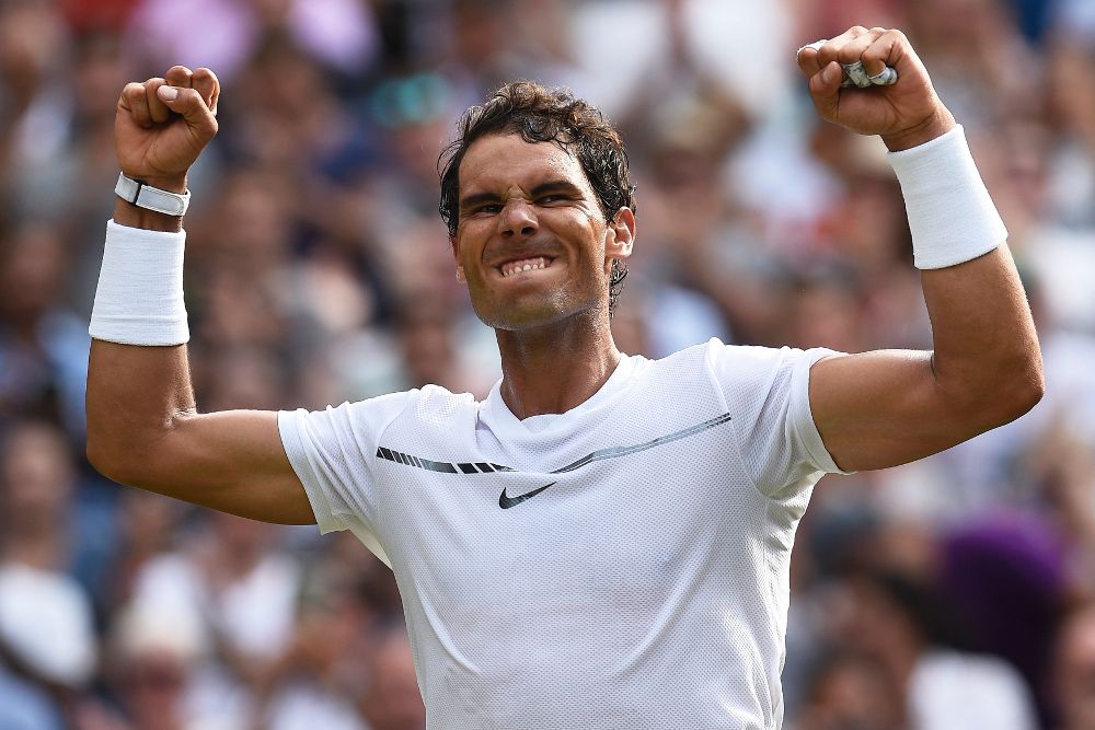 El tenista español Rafael Nadal celebra su victoria.