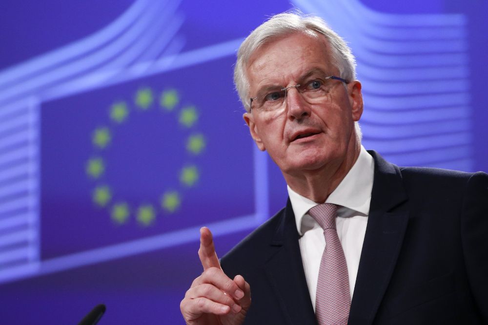 El negociador de la Unión Europea (UE) para el "brexit", Michel Barnier, ofrece una rueda de prensa tras presentar al colegio de comisarios el estado de las negociaciones sobre el "brexit".