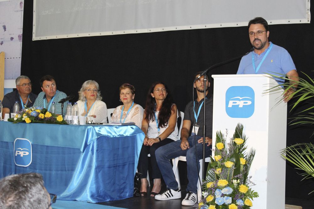 El presidente del Partido Popular en Canarias, Asier Antona, durante su intervención en el congreso insular del PP.