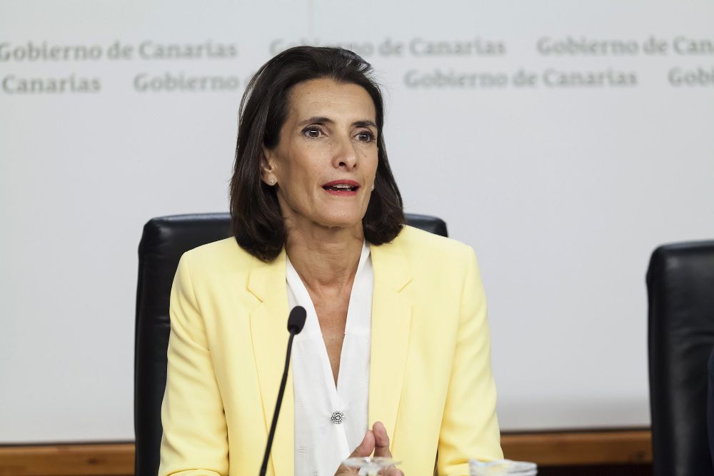 La consejera de Turismo, Cultura y Deportes del Ejecutivo canario, María Teresa Lorenzo.