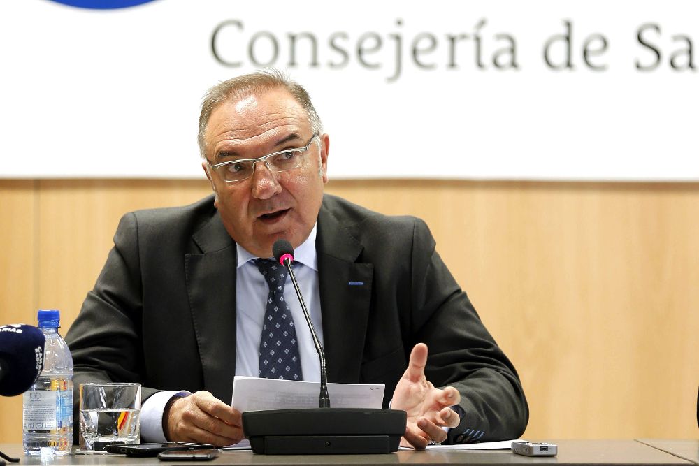 El consejero de Sanidad del Gobierno de Canarias, José Manuel Baltar.