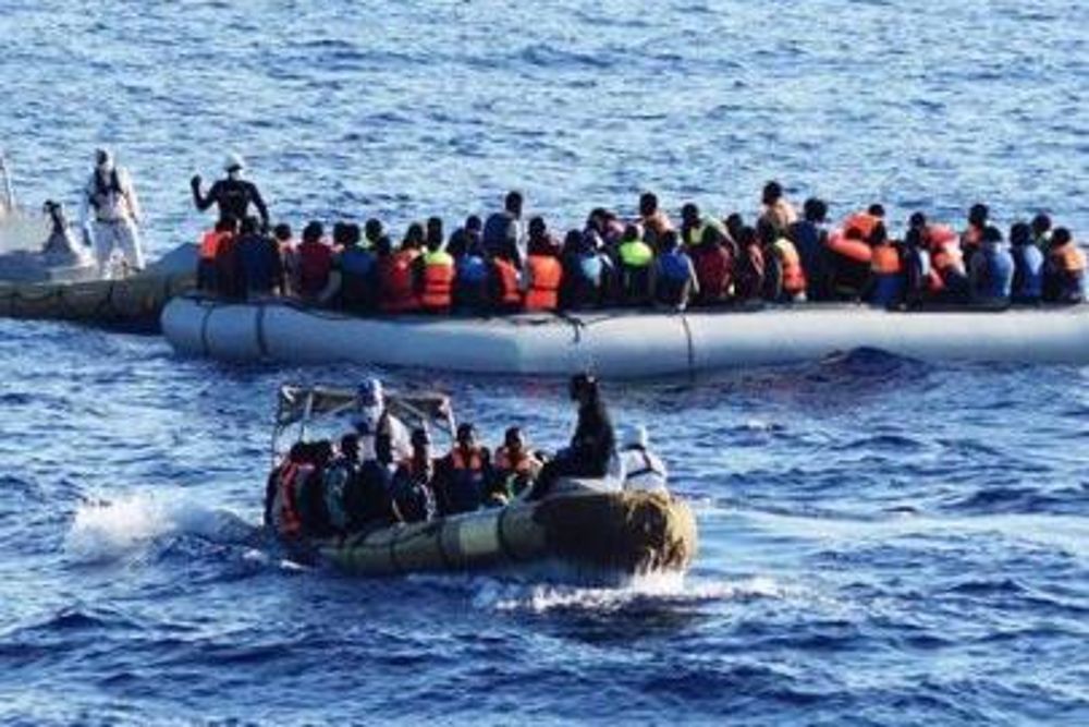 Un rescate de inmigrantes en el Mediterráneo.