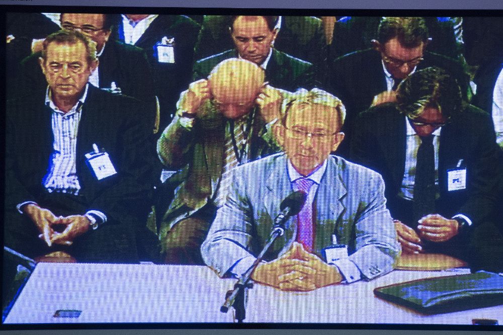 Vista del juicio contra la excúpula de Fórum Filatélico, entre ellos su expresidente Francisco Briones. En la imagen, imagen de la pantalla de la sala de prensa.