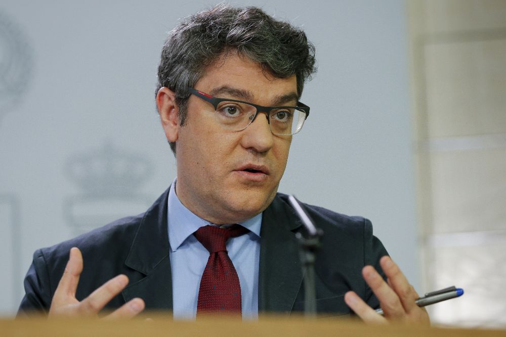 El ministro de Energía, Turismo y Agenda Digital, Álvaro Nadal, durante la rueda de prensa posterior a la reunión del Consejo de Ministros.