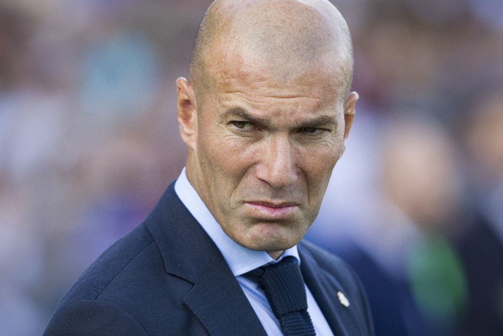 El entrenador francés del Real Madrid Zinedine Zidane,