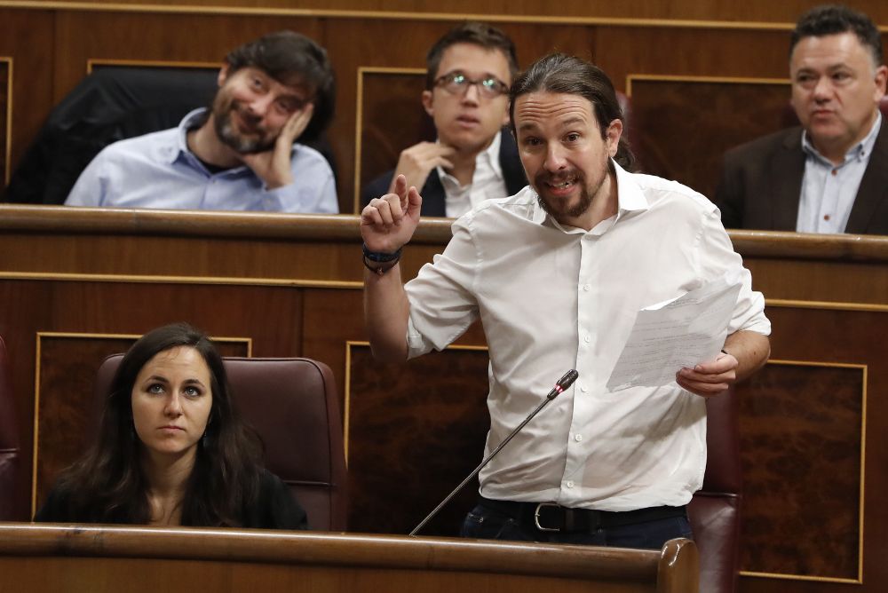 El líder de Podemos, Pablo Iglesias, durante su intervención en la sesión de control al Ejecutivo.