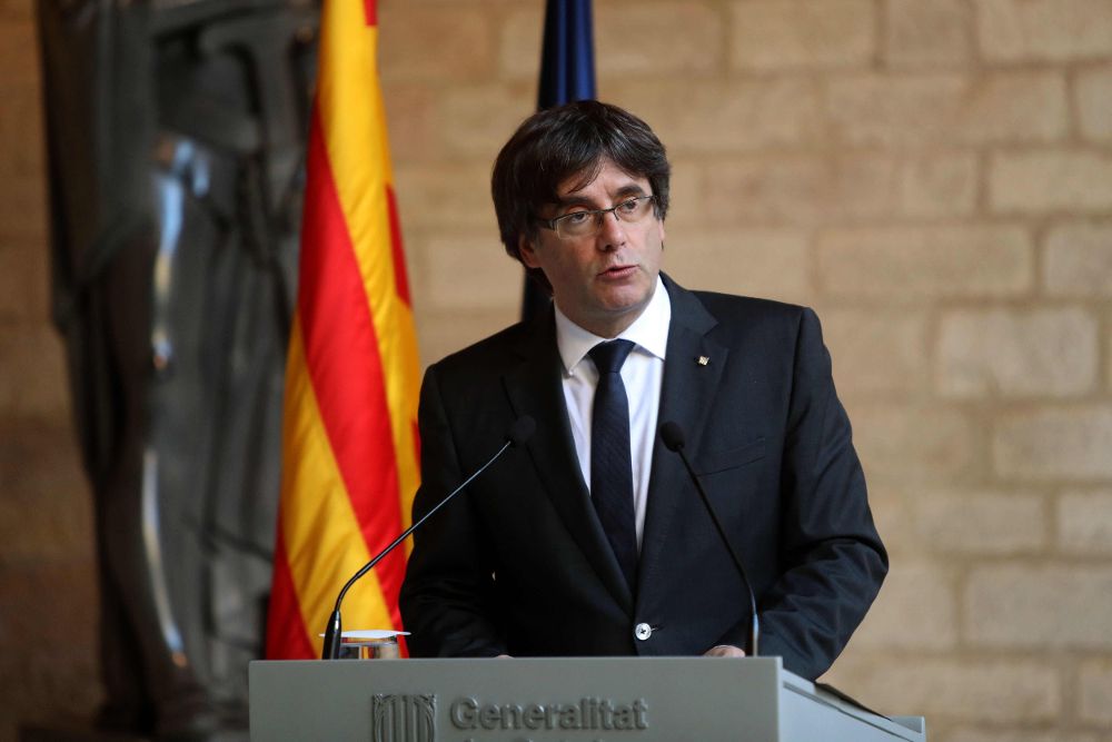 El presidente de la Generalitat, Carles Puigdemont, durante la comparecencia que ha realizado esta tarde.