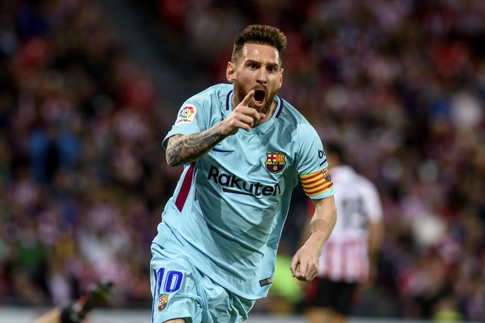 El delantero argentino del FC Barcelona, Leo Messi, celebra el primer gol del equipo blaugrana.