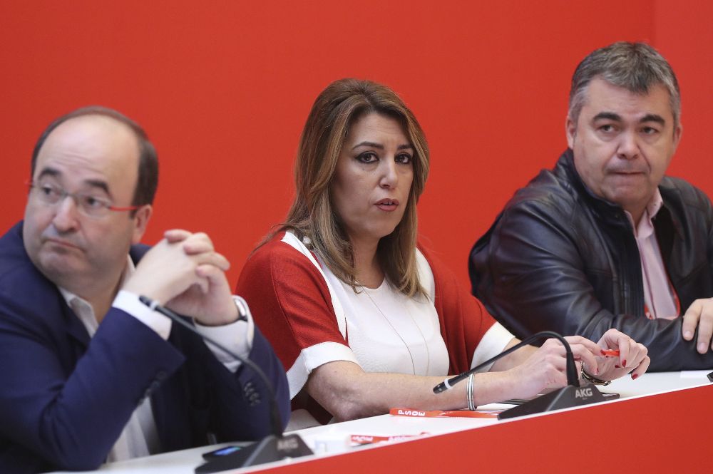 Miquel Iceta (i) junto a Susana Díaz durante el Comité Federal del PSOE.
