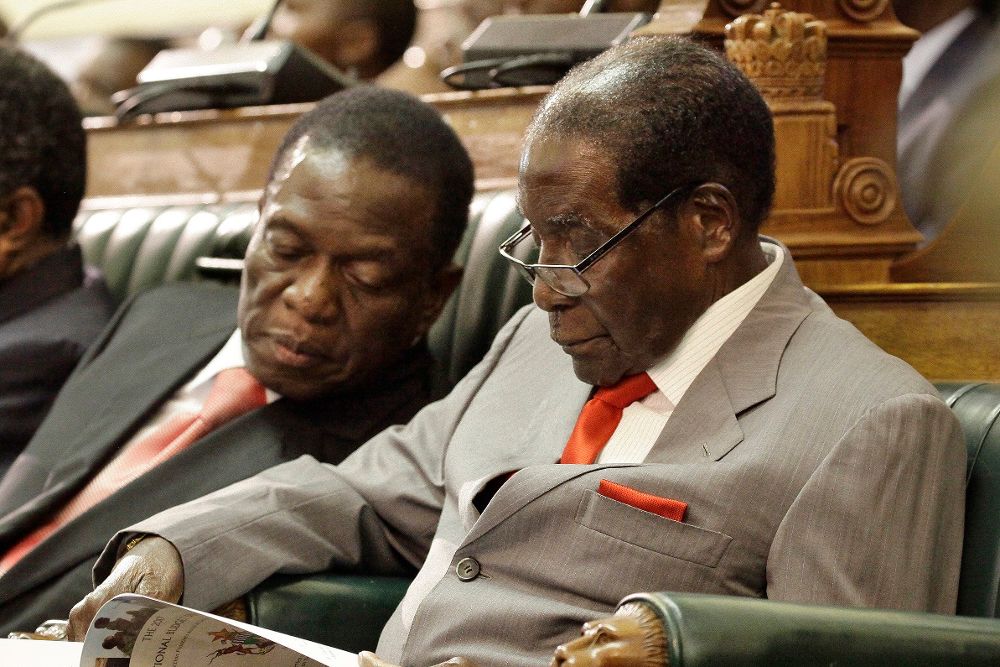 Robert Mugabe (d).