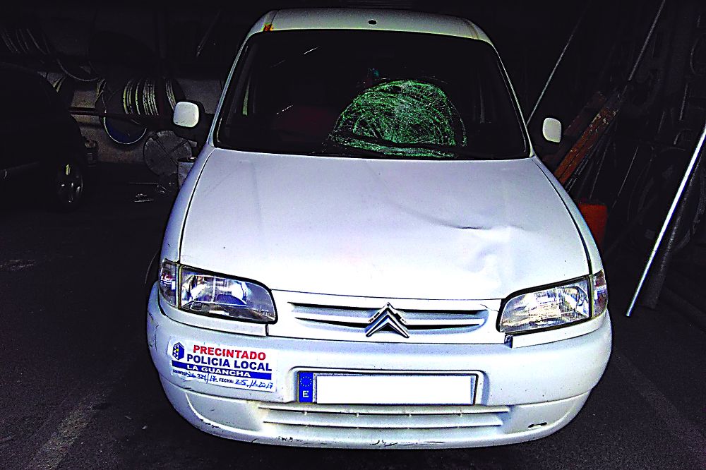 Vehículo usado por el detenido y con el que, supuestamente, atropelló a una mujer en La Cuesta.