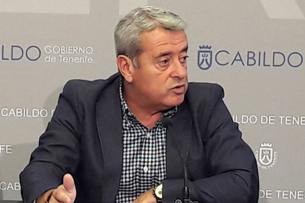 Aurelio Abreu, vicepresidente primero y consejero de Cooperación Municipal, Vivienda y Aguas del Cabildo.