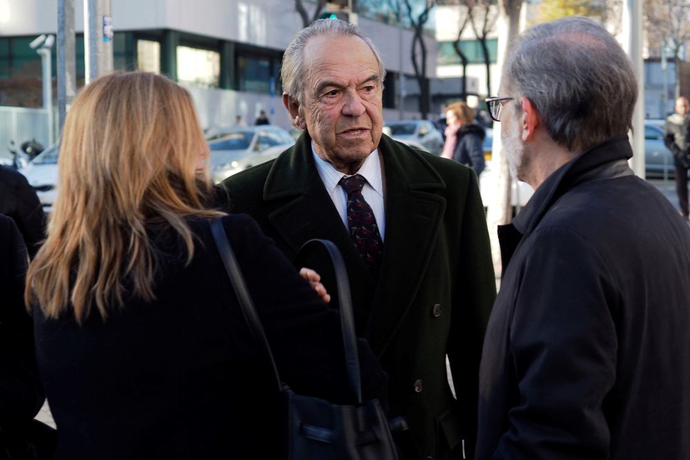 El expresidente de Bankinter Jaime Botín,c., a su llegada al Juzgado de lo Penal número 27 de Madrid.