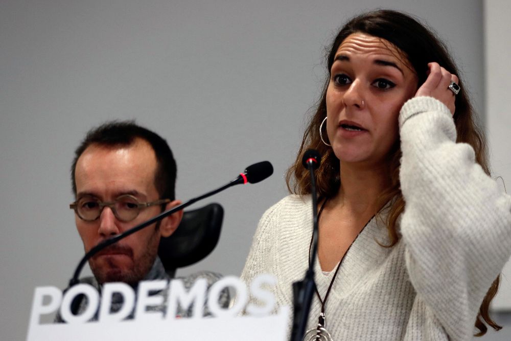 Rueda de prensa del secretario de Organización de Podemos, Pablo Echenique, y de la diputada de la formación morada Noelia Vera, tras la primera reunión del año de su ejecutiva.