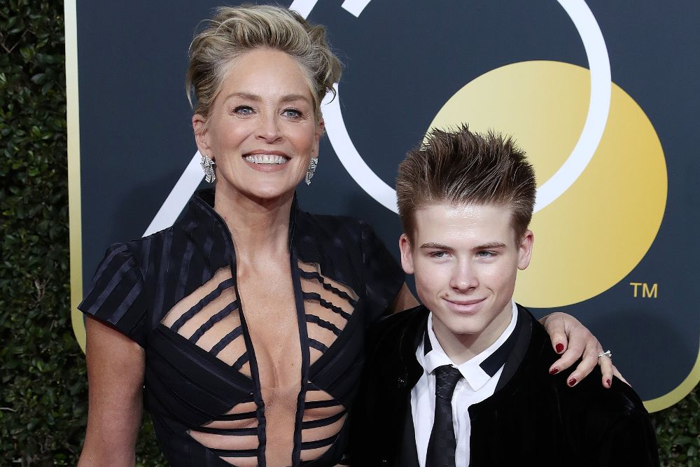 Sharon Stone con su hijo.