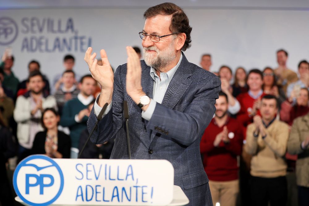 Mariano Rajoy, durante su intervención en la clausura de un acto del PP de Sevilla.