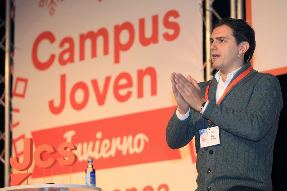 El presidente de Ciudadanos, Albert Rivera, imparte la ponencia "El futuro de España" dentro del Campus Joven de Invierno que celebra su formación esta mañana en Salamanca.
