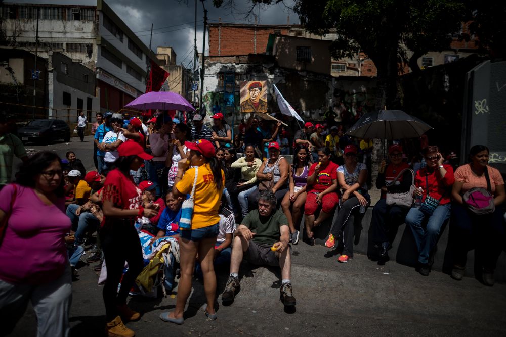 Simpatizantes del Gobierno venezolano participan en una movilización.