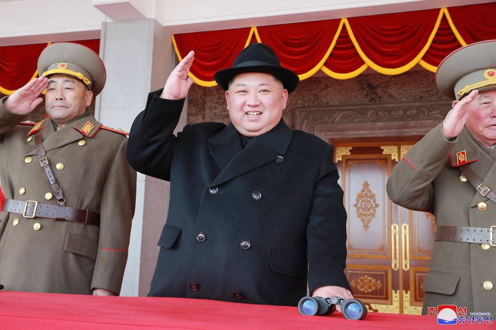 Kim Jong-un (c).