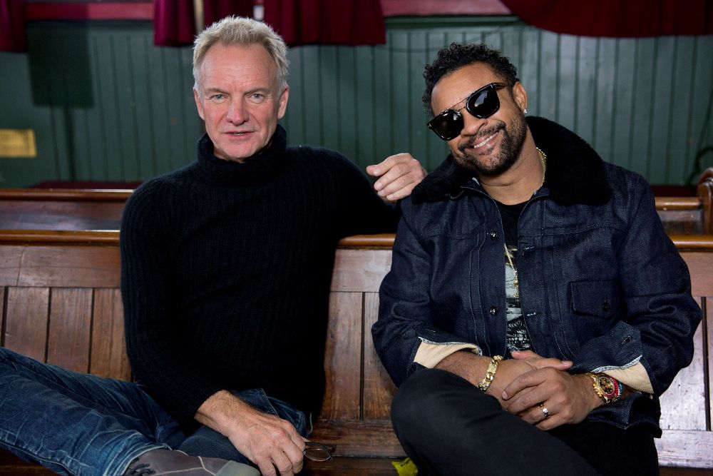 El músico británico Sting (d) y el cantante jamaicano Shaggy (i).
