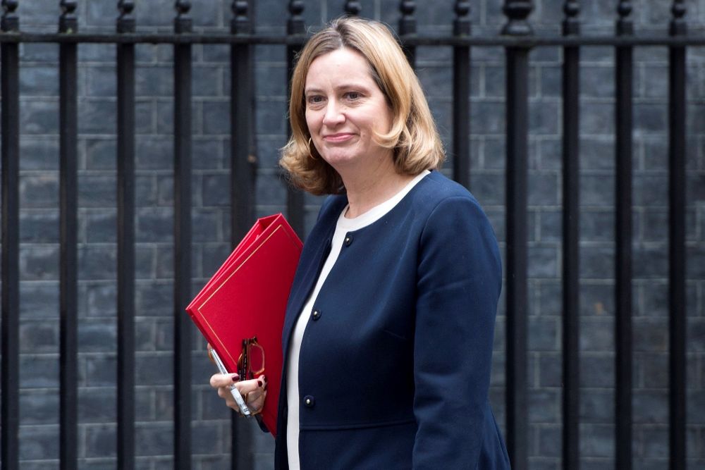 La ministra británica de Interior, Amber Rudd, llega al número 10 de Downing Street para una reunión con el Consejo Nacional de Seguridad para abordar el caso del envenenamiento del exespía ruso Sergei Skripal y su hija.
