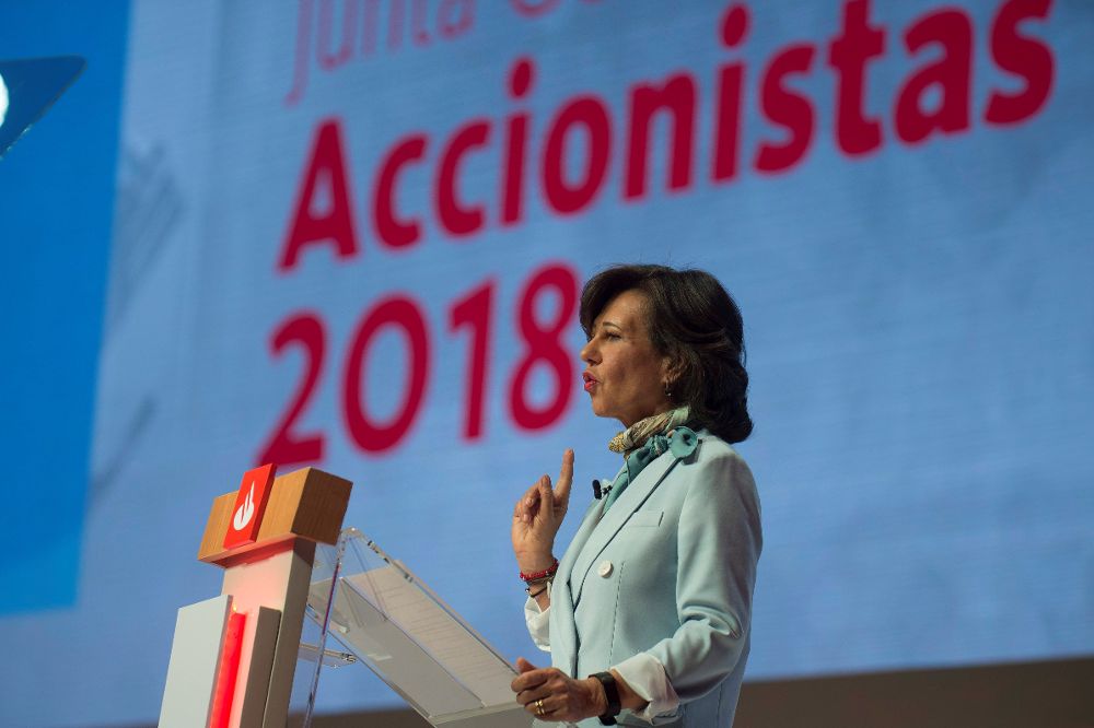 La presidenta del Banco Santander, Ana Botín, durante su intervención en la Junta General Ordinaria de Accionistas 2018.